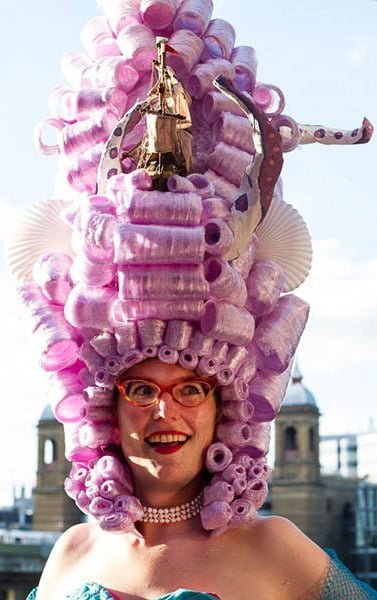 Sarah McIntyre – Illustrator – Inspirational Interview